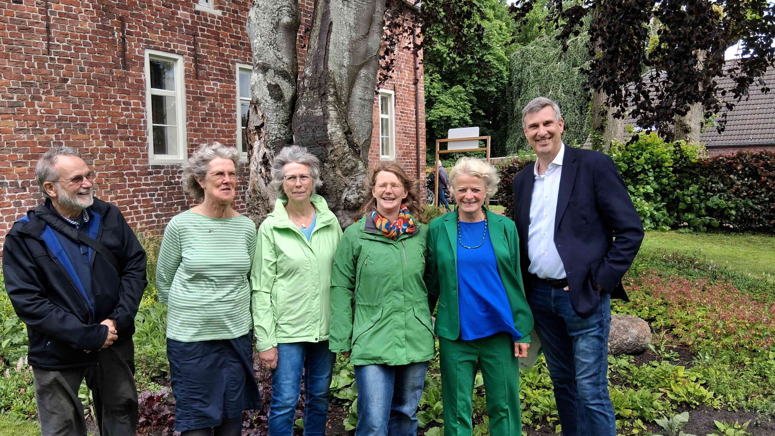 Bibelgartenteam mit Herrn Behr